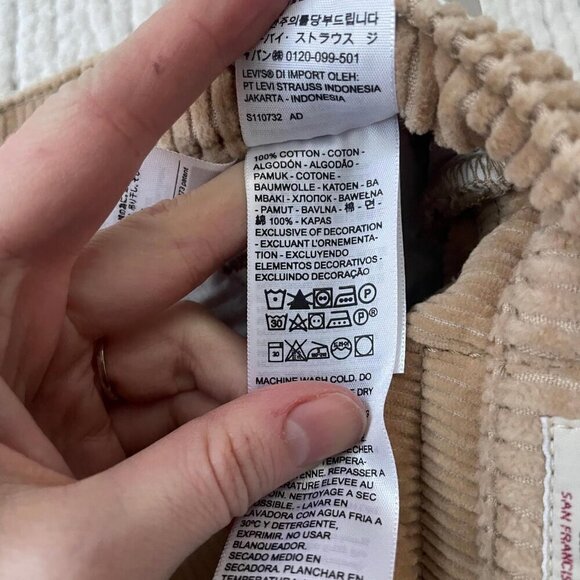 Levi's Tan Corduroy Ribcage Straight Ankle Jeans - Size 25 - Picture 6 of 7